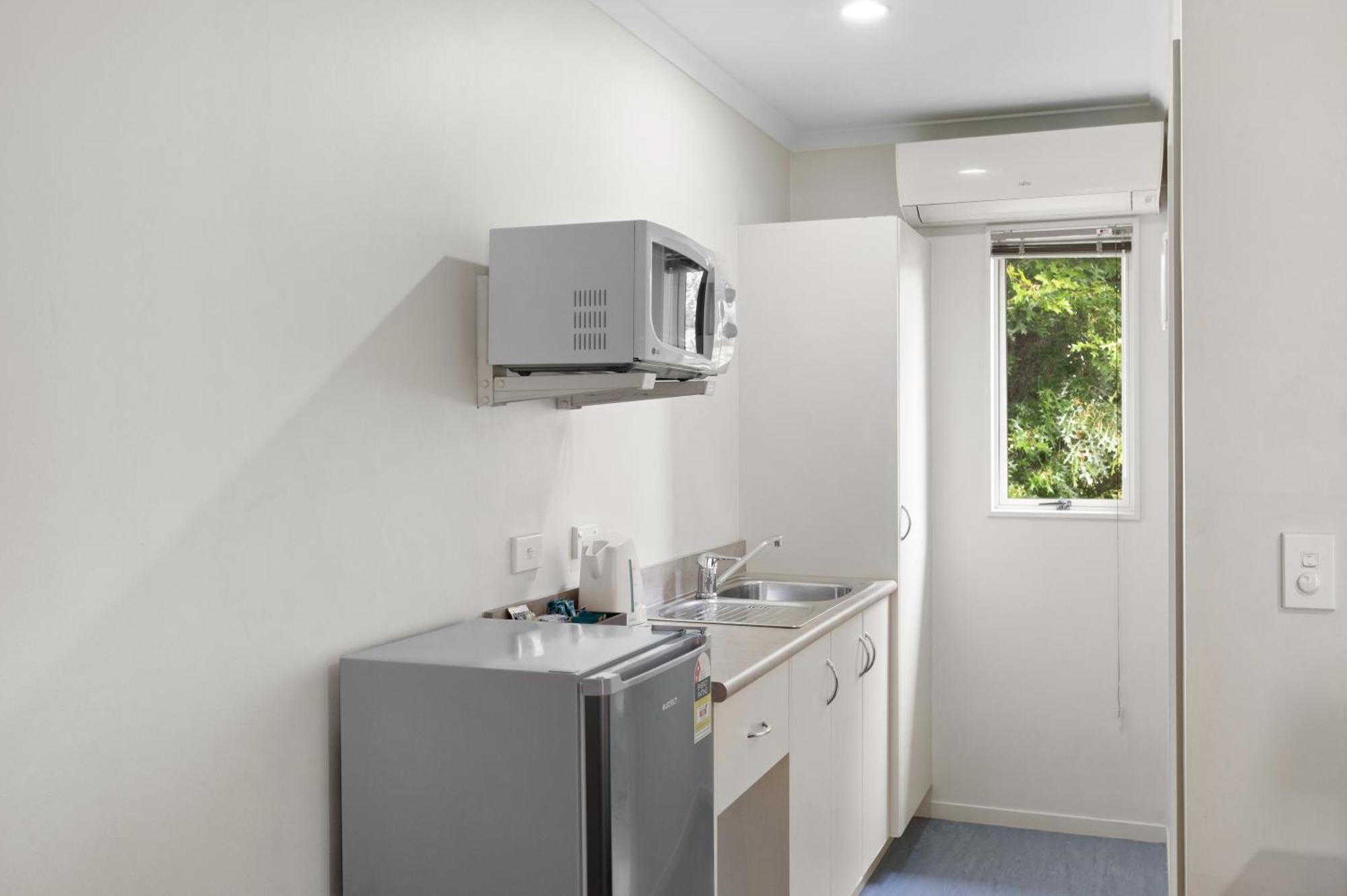 Motel Bks Pioneer Auckland